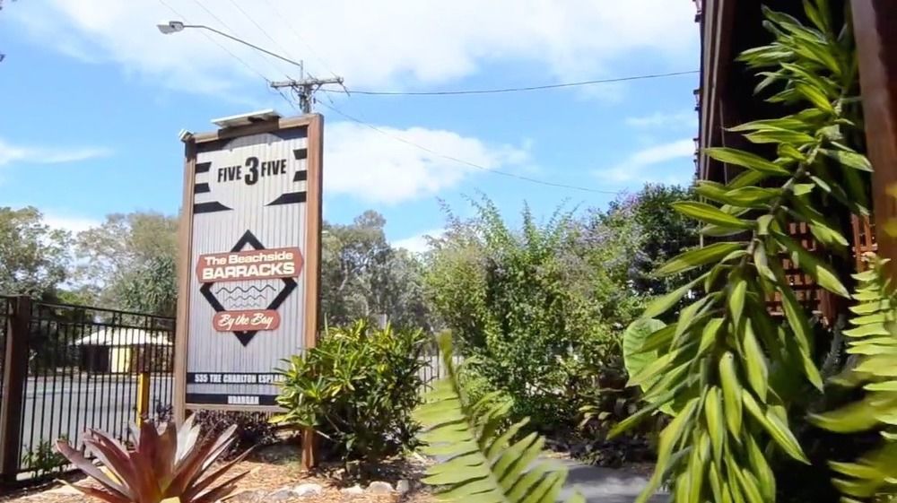 Five 3 Five Aparthotel Urangan Bagian luar foto