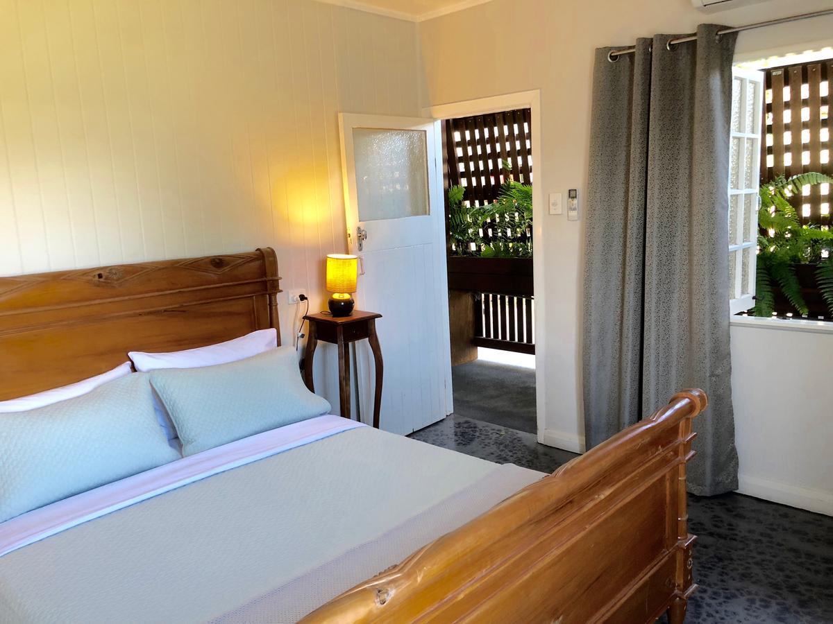 Five 3 Five Aparthotel Urangan Ruang foto