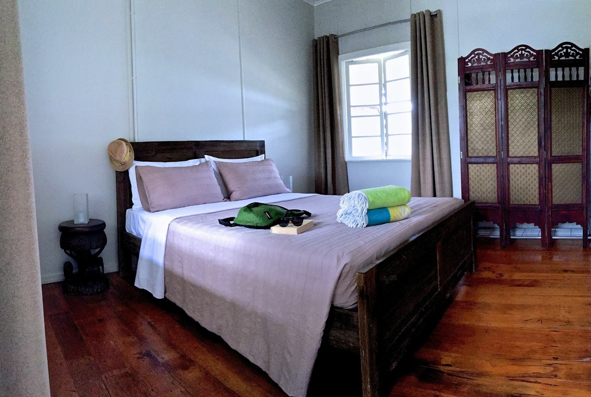 Five 3 Five Aparthotel Urangan Bagian luar foto