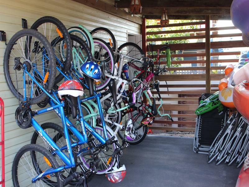 Five 3 Five Aparthotel Urangan Bagian luar foto